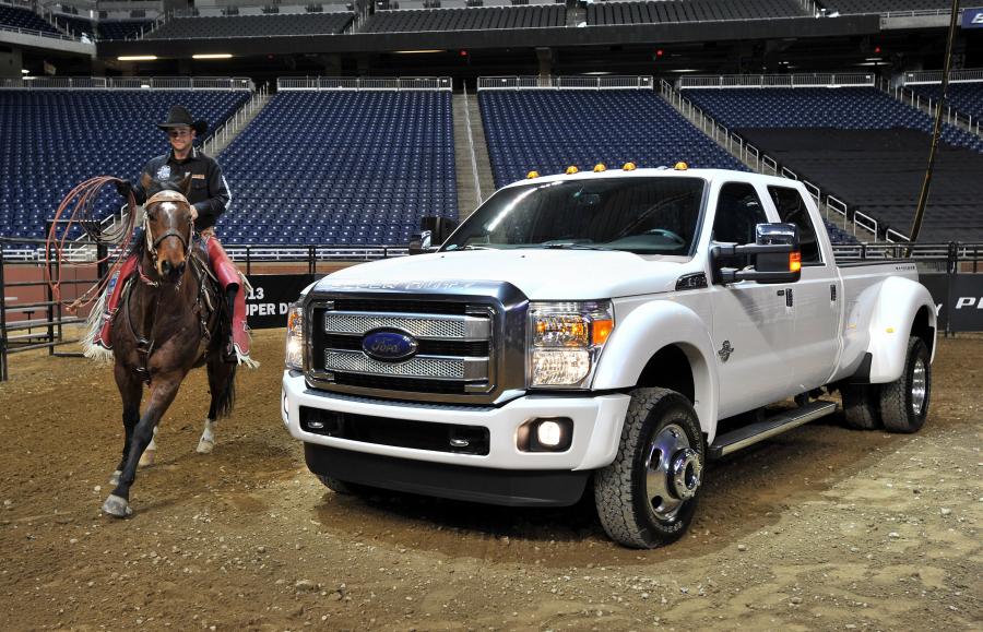  Ford F-250 Super Duty Platinum 2013 года  (фото 38 из 38)